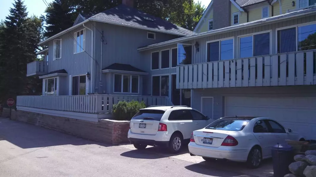 479 Harvard Ave, Fontana, WI 53125