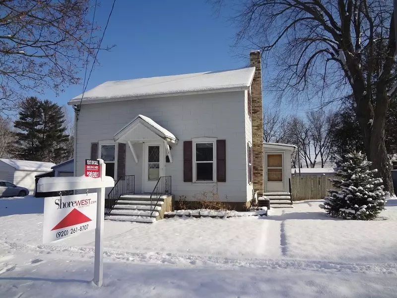 408 Jefferson St, Fort Atkinson, WI 53538