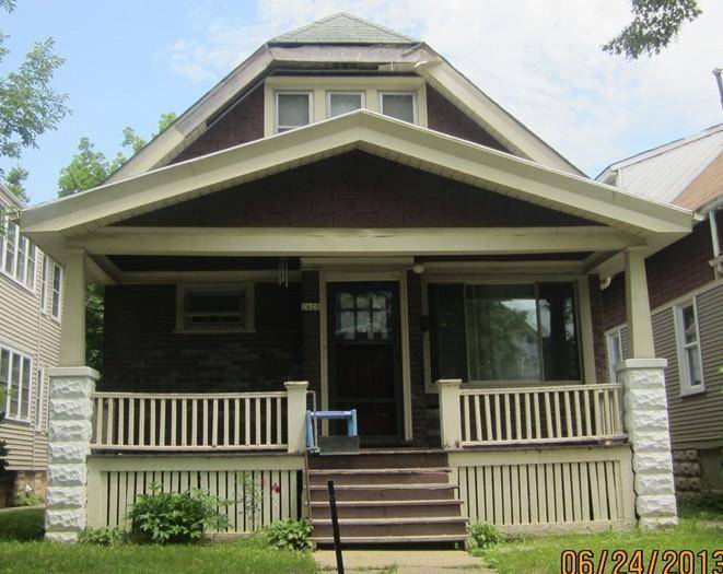 2620 N 37th St, Milwaukee, WI 53210