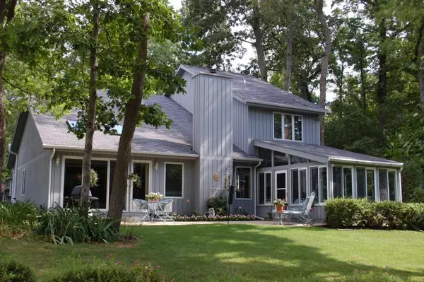 2660 Willow Point Dr Unit A, Delavan, WI 53115