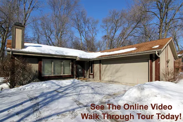 Greenfield, WI 53221,5421 S Honey Creek Dr
