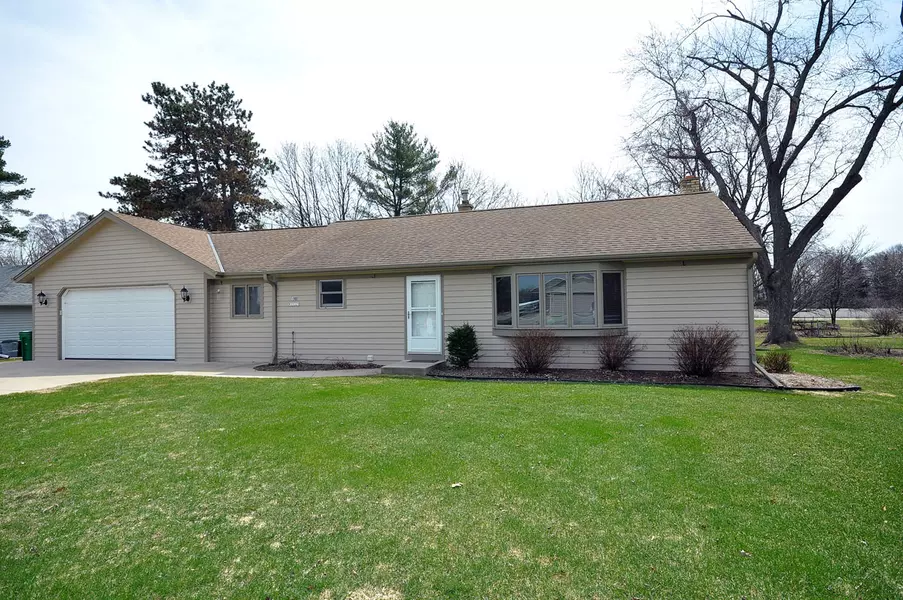 N50W35329 Wisconsin Ave, Oconomowoc, WI 53066