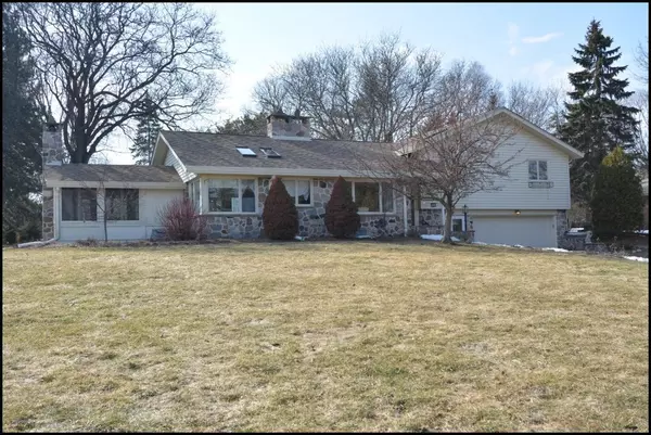 Brookfield, WI 53005,3305 Hidden Hills Dr