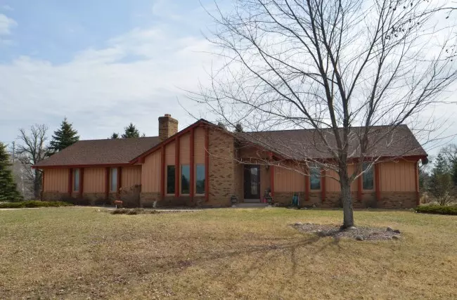 Ottawa, WI 53118,S22W36041 Country Meadow Ct
