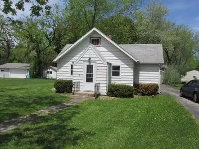 320 Negley Ave, Delavan, WI 53115