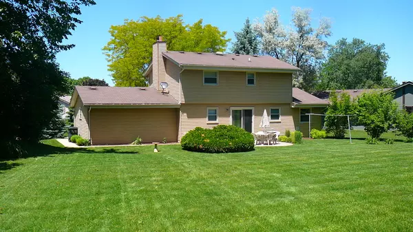 Franklin, WI 53132,7548 S 69th St