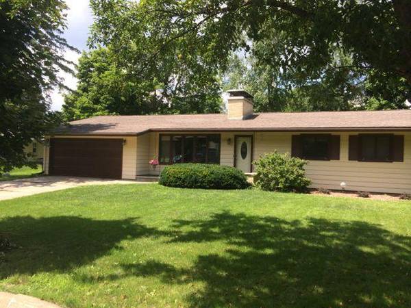 1248 W Court St, Whitewater, WI 53190