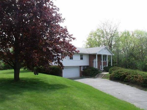 W7663 Shagbark Rd, Whitewater, WI 53190