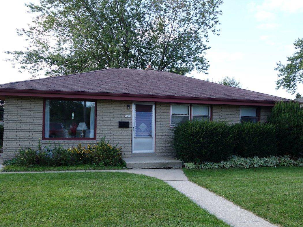 3323 E Lunham Ave, Cudahy, WI 53110