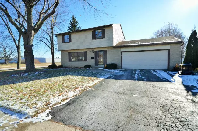 Grafton, WI 53024,719 Power St
