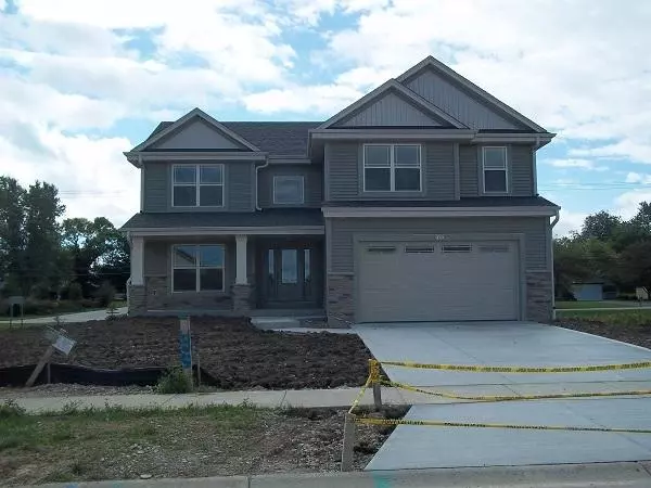 1297 E Wild Ginger Way, Oak Creek, WI 53154