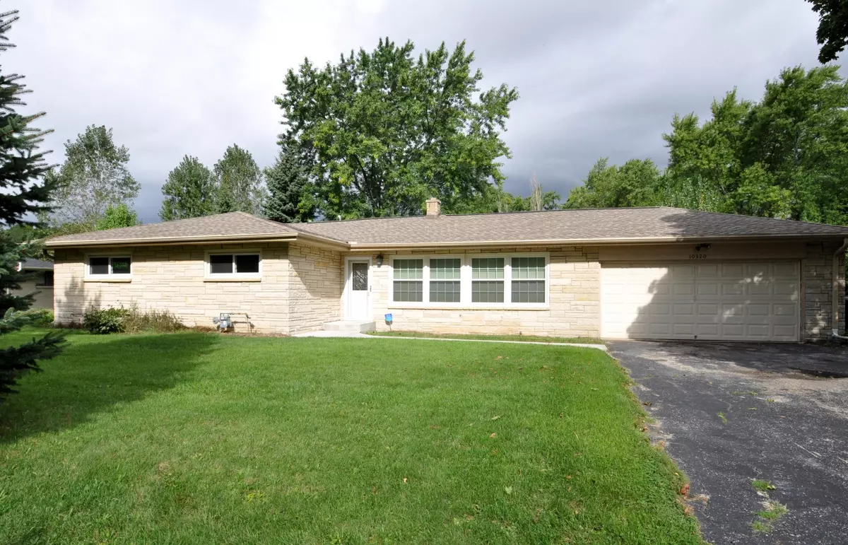 Greenfield, WI 53228,10320 W Dreyer Pl