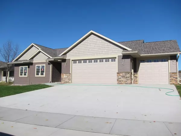 1126 FRASER WAY, Onalaska, WI 54650