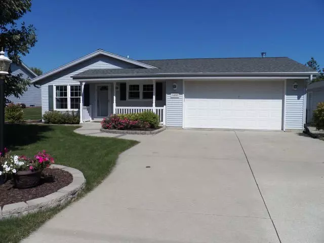 8434 W Puetz Rd, Franklin, WI 53132