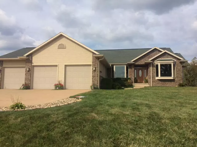 519 FIELDSTONE CT, Tomah, WI 54660