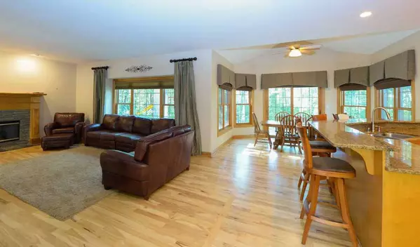 New Berlin, WI 53151,13530 Edgewood Ct