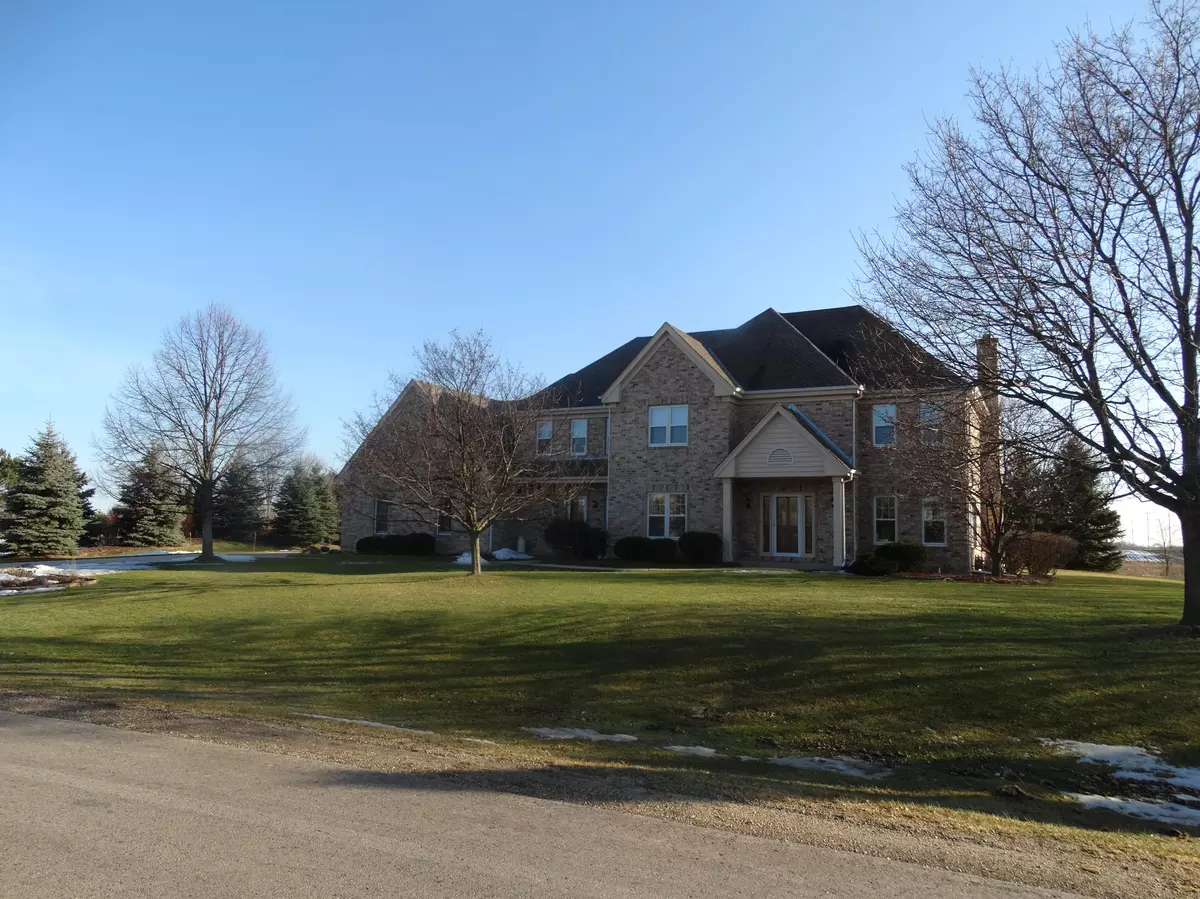 Mequon, WI 53097,9021 W Daventry Rd