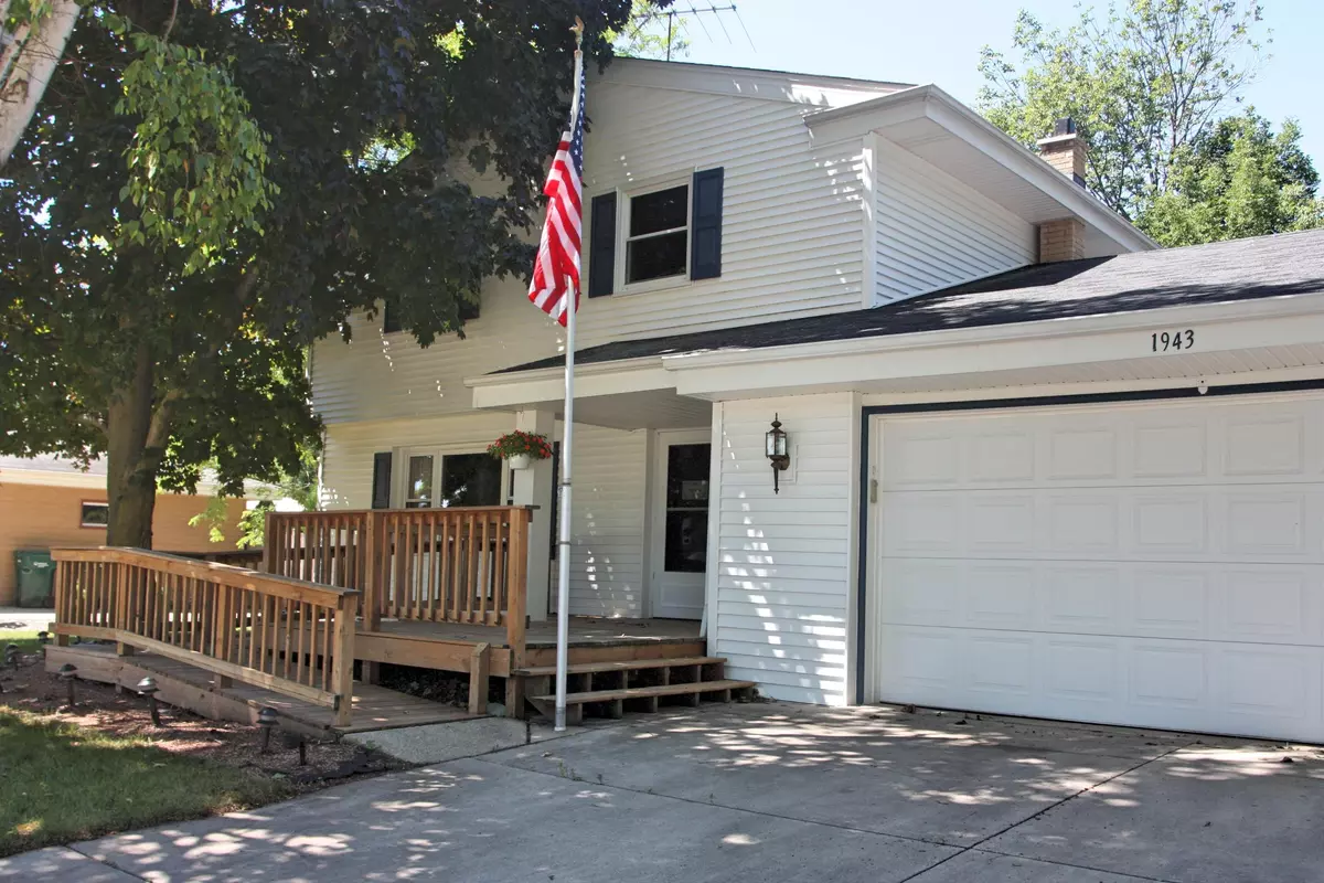 Grafton, WI 53024,1943 16th Ave