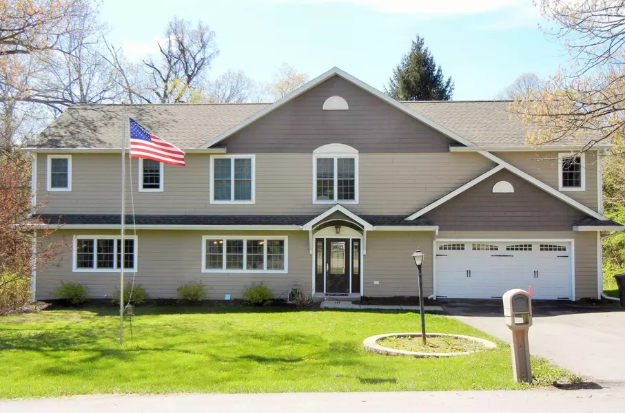 W4079 Oakwood Dr, Linn, WI 53147