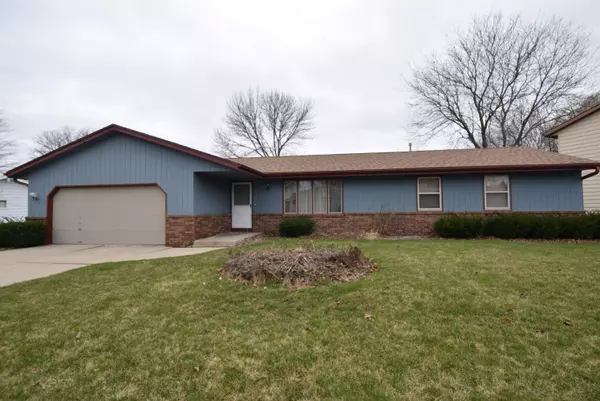 6835 S Ash St, Oak Creek, WI 53154