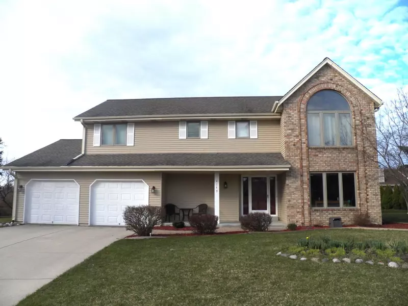 4149 W Mcginnis Dr, Franklin, WI 53132