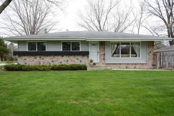 7620 N 48th St, Brown Deer, WI 53223