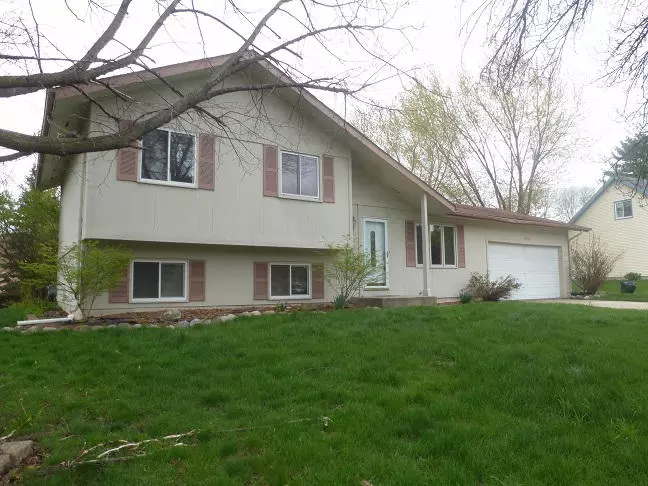 Waukesha, WI 53188,2713 Bristol Ct