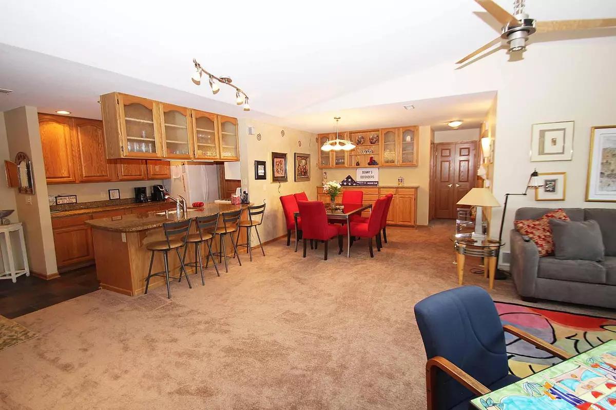 Grafton, WI 53024,2137 1st Ave