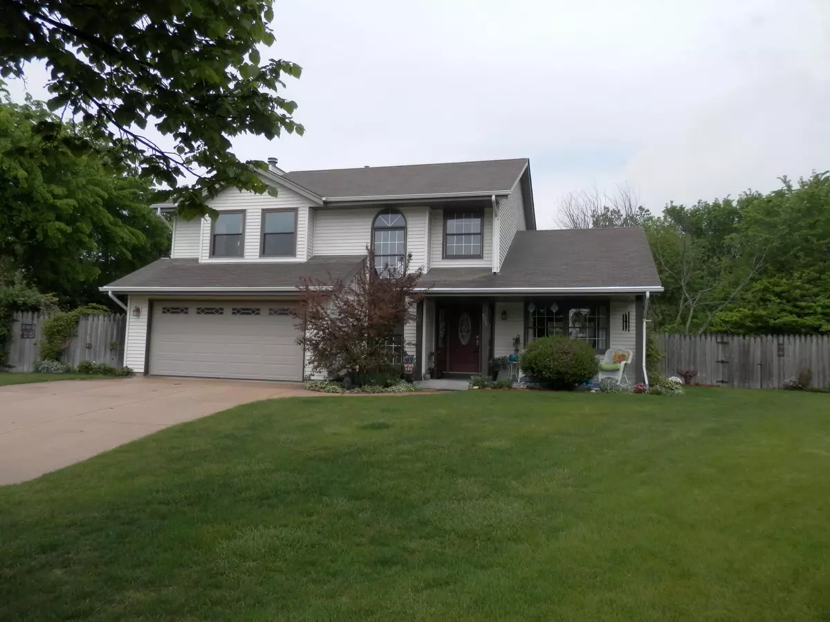 Oak Creek, WI 53154,556 E Jessica Cir