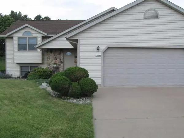 25332 ROBIN CT, Trempealeau, WI 54661