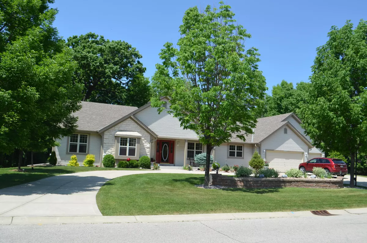 Muskego, WI 53150,S73W14894 Cherrywood Dr