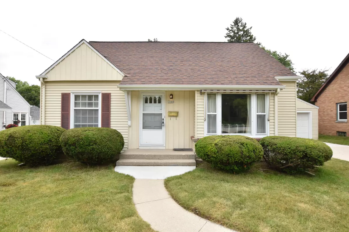 Grafton, WI 53024,1044 7th Ave