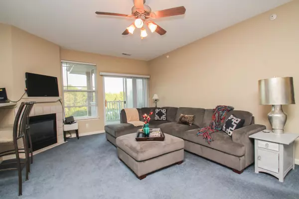 Germantown, WI 53022,N113W16241 Sylvan Cir Unit 210