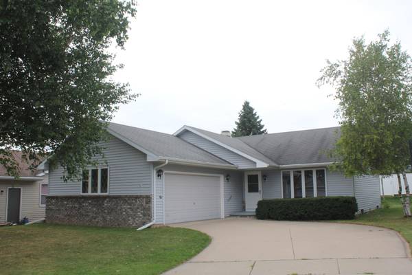 501 W Weiland Ave, Appleton, WI 54911