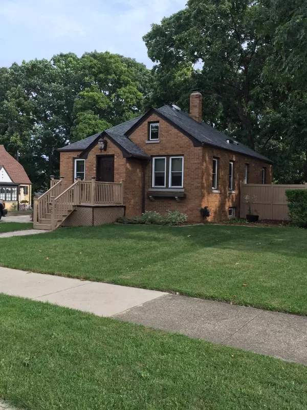 4423 Taft Rd, Kenosha, WI 53142