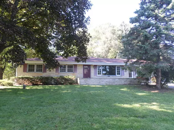 21866 W Main St, Lannon, WI 53046