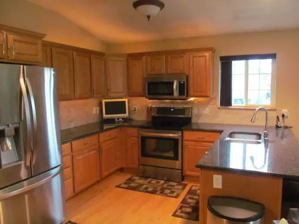 Oconomowoc, WI 53066,1256 Wrenfield Way