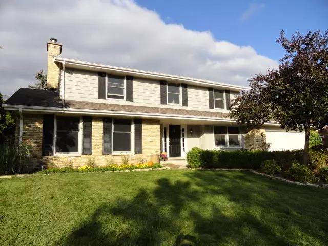 Mequon, WI 53092,3320 W Riviera Ct