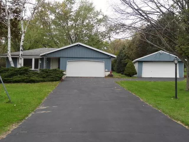 Vernon, WI 53149,W276S8415 Lakeview Ln