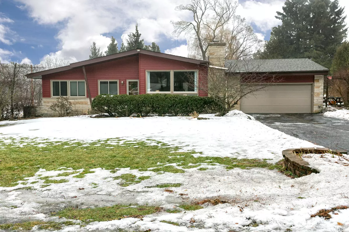 Grafton, WI 53024,368 Riverview Dr