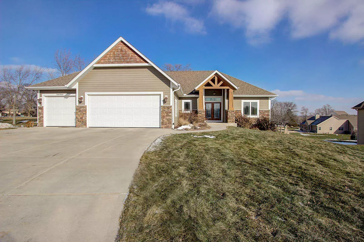 Muskego, WI 53150,W192S6940 Elkwood Ct