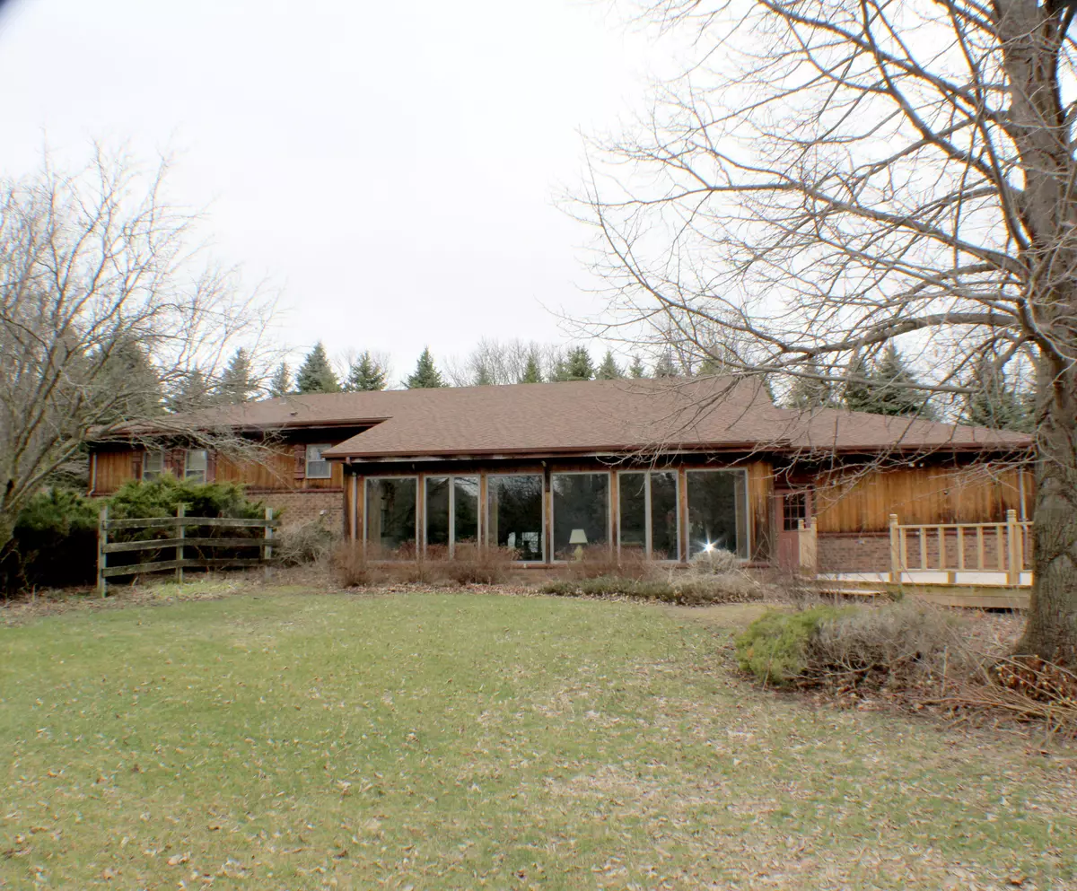 Ottawa, WI 53118,S47W36098 Meadows Dr