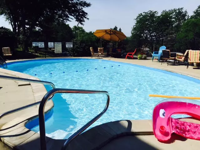 245 Country Club Dr Unit 3C, Lake Geneva, WI 53147
