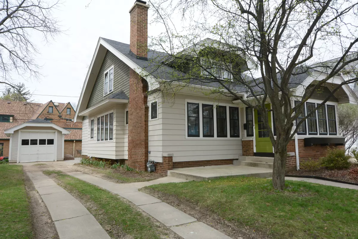 Wauwatosa, WI 53208,1551 N 60th St