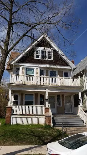 2433 N 37th St Unit 2435, Milwaukee, WI 53210