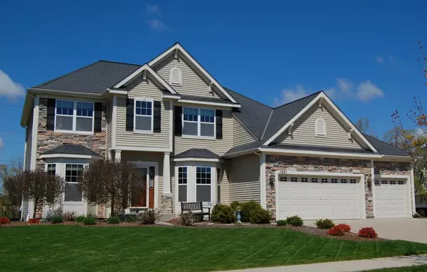 1961 Shasta Ave, Grafton, WI 53024