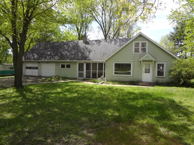 N3935 Liberty St, Sullivan, WI 53178