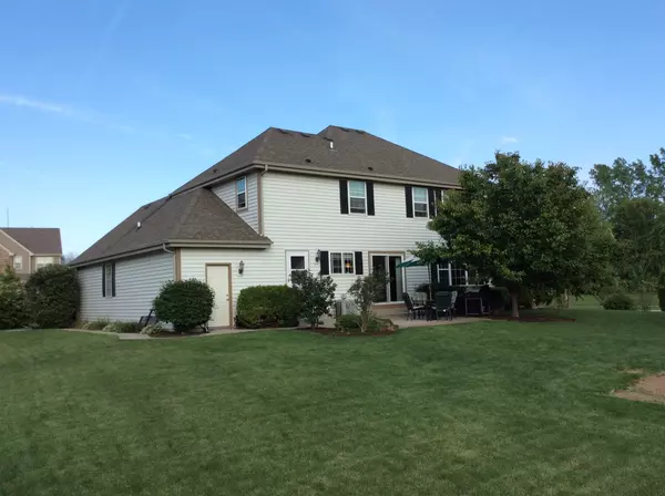 Oak Creek, WI 53154,10421 S Redcap Ln