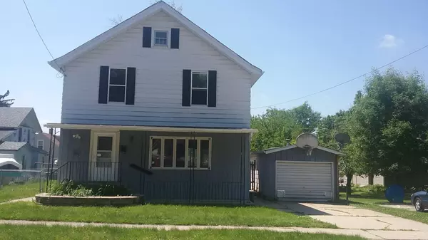 407 Lafayette St, Watertown, WI 53094