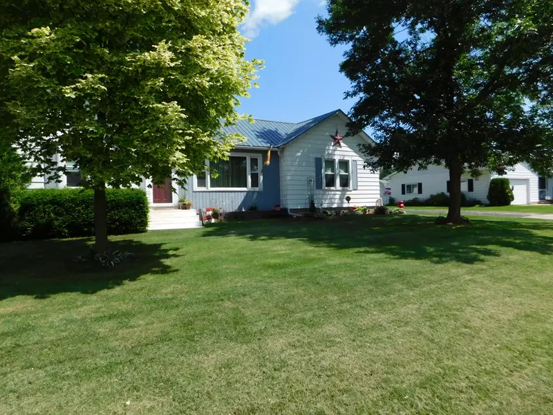 538 Brody Ave, Cashton, WI 54619